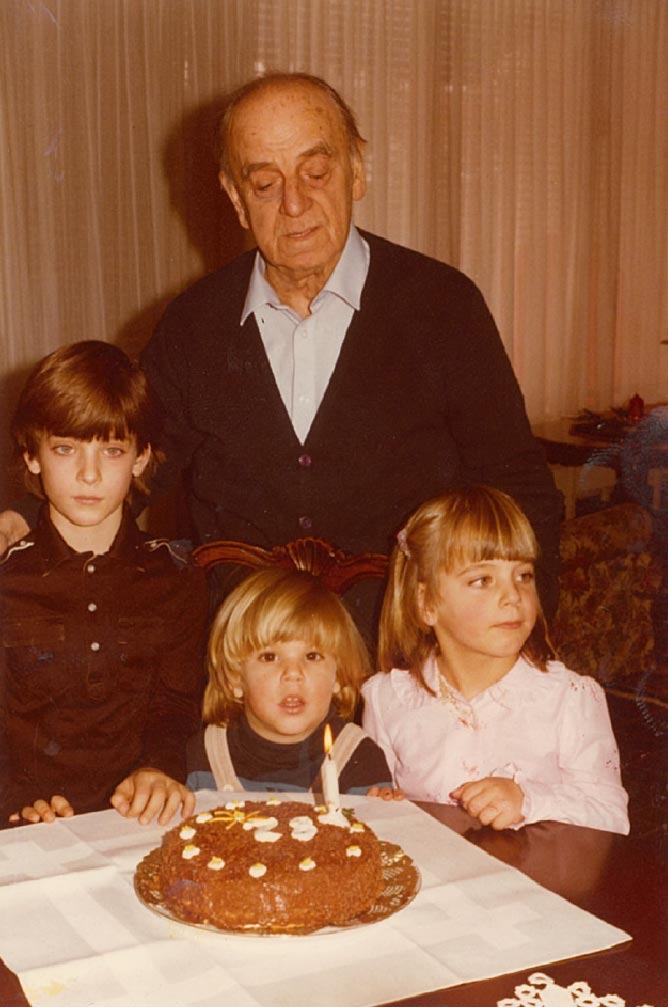 Nikola Ilic, 1979